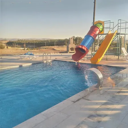 Kanyonum Hotel 2*